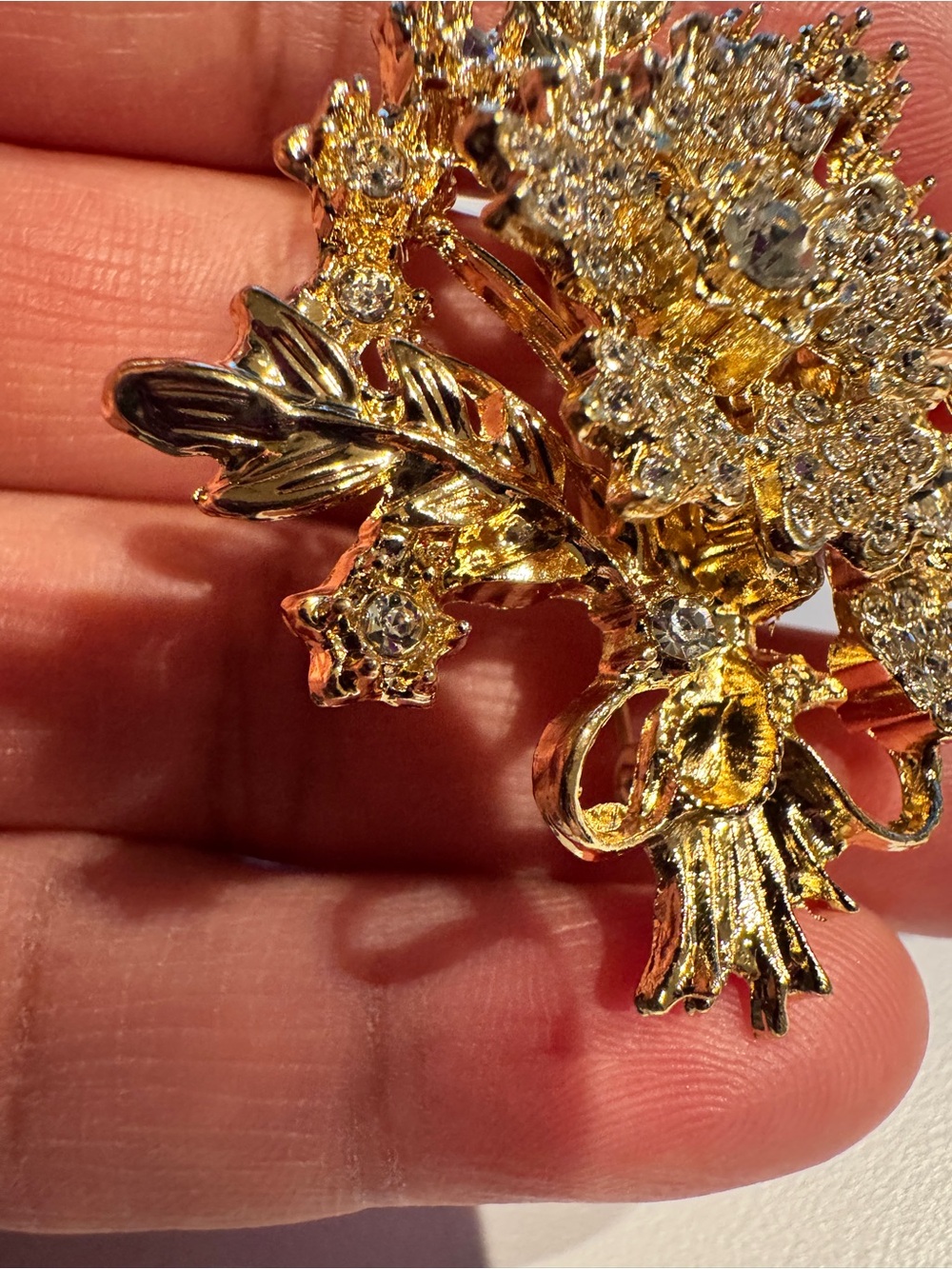 Crystal Bouquet Brooch - Women's Jewelry - Picture 5 of 8